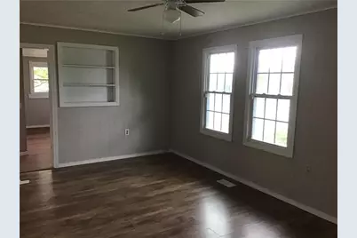 2073 Plainfield Pike, Johnston, RI 02919 - Photo 17