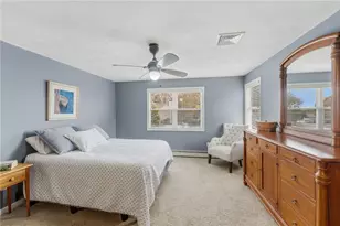 26 Bramblewood Ln, South Kingstown, RI 02879 - Photo 31