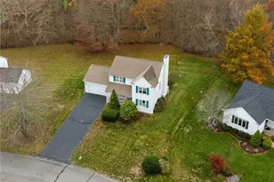 26 Bramblewood Ln, South Kingstown, RI 02879 - Photo 5