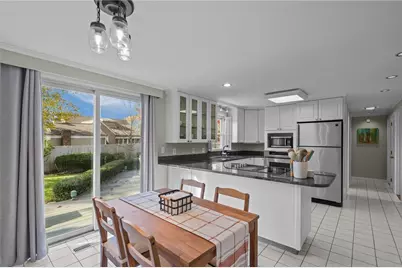 288 Cove Avenue, Warwick, RI 02889 - Photo 7