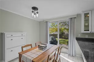 288 Cove Ave, Warwick, RI 02889 - Photo 11