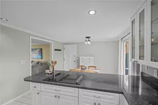 288 Cove Ave, Warwick, RI 02889 - Photo 9