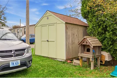 52 Bradley Terrace, Portsmouth, RI 02871 - Photo 37