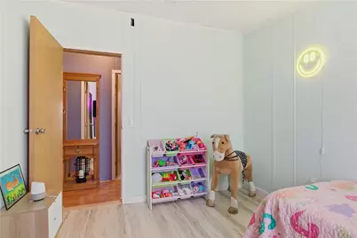 52 Bradley Terrace, Portsmouth, RI 02871 - Photo 21