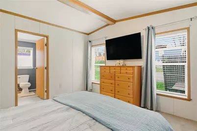 52 Bradley Terrace, Portsmouth, RI 02871 - Photo 29