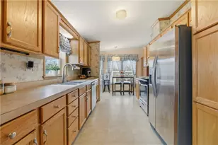 52 Bradley Terrace, Portsmouth, RI 02871 - Photo 11