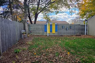 52 Inez Ave, Warwick, RI 02886 - Photo 27