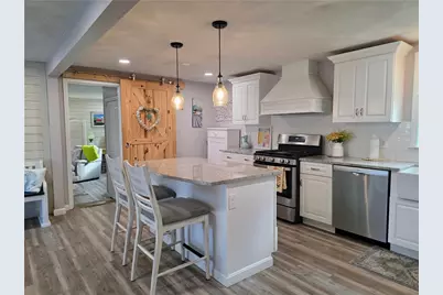 52 Inez Avenue, Warwick, RI 02886 - Photo 11