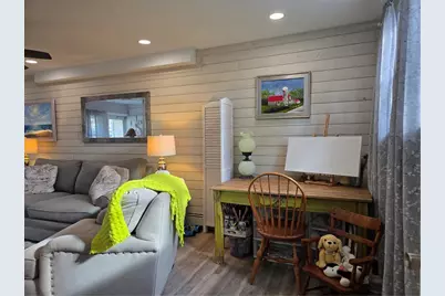 52 Inez Avenue, Warwick, RI 02886 - Photo 15