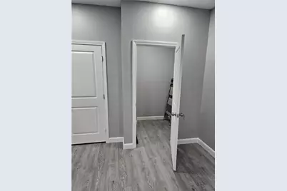 602 Warwick Avenue, Warwick, RI 02888 - Photo 3