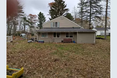 85 Hospital Road, East Providence, RI 02915 - Photo 5