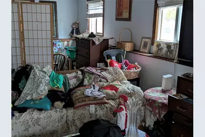 85 Hospital Road, East Providence, RI 02915 - Photo 11