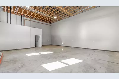 300 Coddington Highway #205, Middletown, RI 02842 - Photo 7