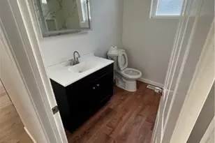 27 Newbury St, Providence, RI 02904 - Photo 3