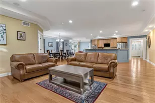 95 Crickett Cir, East Greenwich, RI 02818 - Photo 5