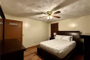 44 Beatrice Ave, Warwick, RI 02889 - Photo 3