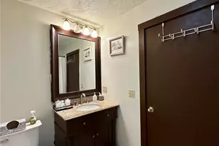 44 Beatrice Ave, Warwick, RI 02889 - Photo 7