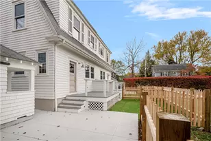 296 Cole Ave, Providence, RI 02906 - Photo 29
