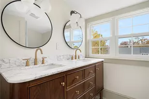 296 Cole Ave, Providence, RI 02906 - Photo 27