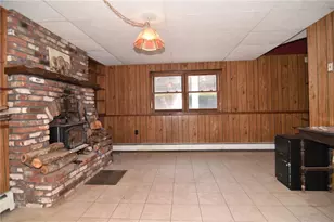 153 Fairview Ave, Hopkinton, RI 02832 - Photo 17