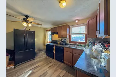 325 Washington Street #3, West Warwick, RI 02893 - Photo 7