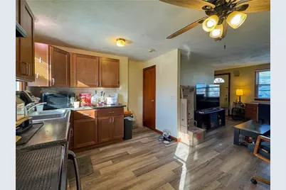 325 Washington Street #3, West Warwick, RI 02893 - Photo 9