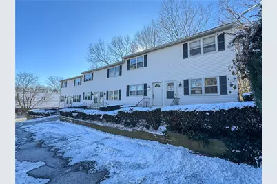 325 Washington Street #3, West Warwick, RI 02893 - Photo 3