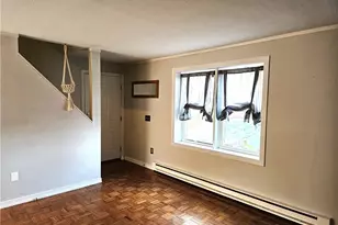 12 Birdie Ct, Coventry, RI 02816 - Photo 5