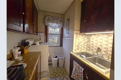 458 Prospect Street, Woonsocket, RI 02895 - Photo 13