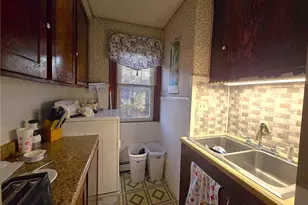 458 Prospect St, Woonsocket, RI 02895 - Photo 13