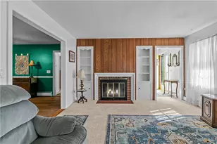 40 Aaron Ave, Bristol, RI 02809 - Photo 17