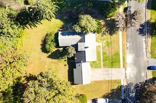 40 Aaron Ave, Bristol, RI 02809 - Photo 43