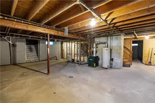 40 Aaron Ave, Bristol, RI 02809 - Photo 41