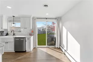 85 Union Ave, Warwick, RI 02889 - Photo 13