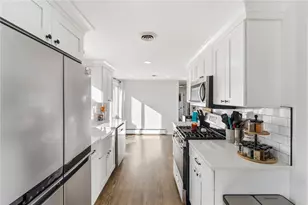 85 Union Ave, Warwick, RI 02889 - Photo 7