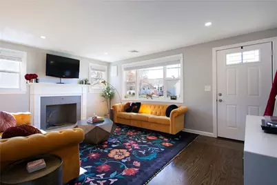 8 Summit Avenue, Johnston, RI 02919 - Photo 7