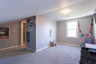 8 Summit Avenue, Johnston, RI 02919 - Photo 17