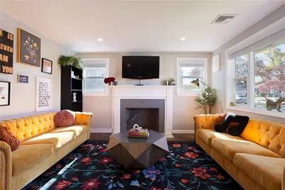 8 Summit Avenue, Johnston, RI 02919 - Photo 9