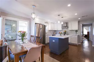 8 Summit Ave, Johnston, RI 02919 - Photo 3