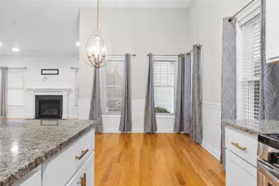 5 W Glen Lane, West Warwick, RI 02893 - Photo 7