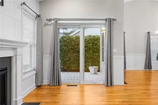 5 W Glen Ln, West Warwick, RI 02893 - Photo 15