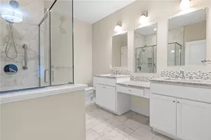 5 W Glen Ln, West Warwick, RI 02893 - Photo 23