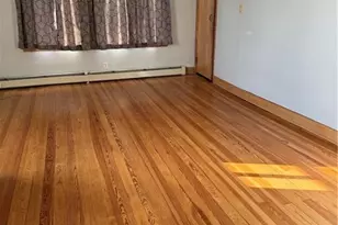 92 Old Oak Ave, Cranston, RI 02920 - Photo 7