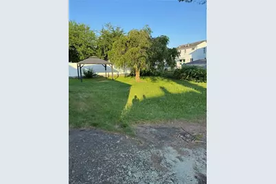 92 Old Oak Avenue, Cranston, RI 02920 - Photo 23