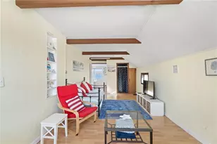 15 Cedar Ave, Portsmouth, RI 02871 - Photo 9