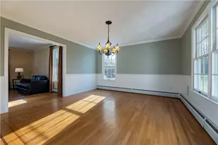 38 Kristen Ln, North Kingstown, RI 02852 - Photo 13