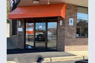 690 Oaklawn Avenue #1, Cranston, RI 02920 - Photo 1