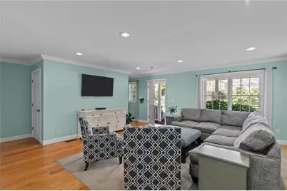 55 Vine Street, East Greenwich, RI 02818 - Photo 5