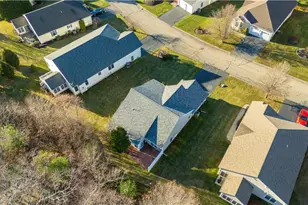 24 Cambridge Cir, Smithfield, RI 02917 - Photo 33