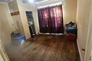 25 Fairview St, Providence, RI 02908 - Photo 3